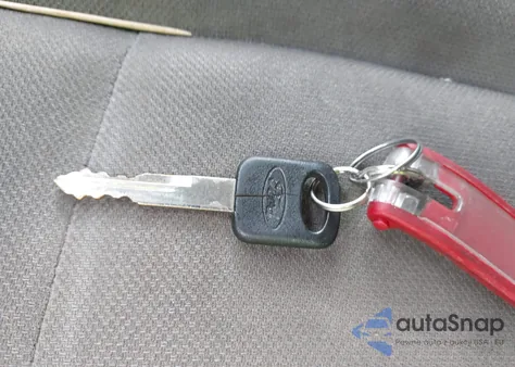 2011 Ford E-250 Commercial z USA, uszkodzony, nr VIN 1FTNE2EL4BDA70926